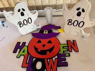 Halloween decor