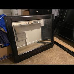 King Size Bed Frame/mirror