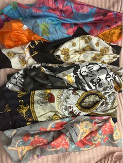 5 scarf bundle.