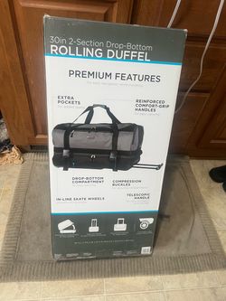 Luggage bag with three retractable handle