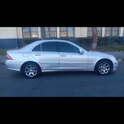 05 Mercedes 