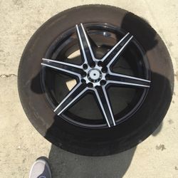 17” Black Silver Trim