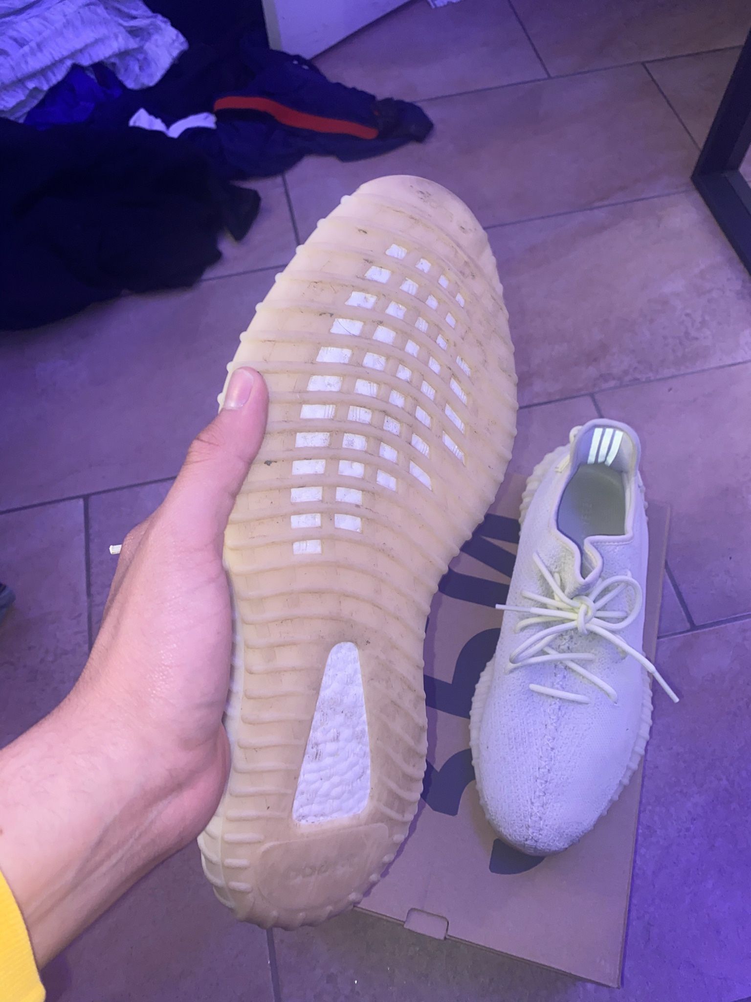 Yeezy Boost 350 V2 “butter” Size 14
