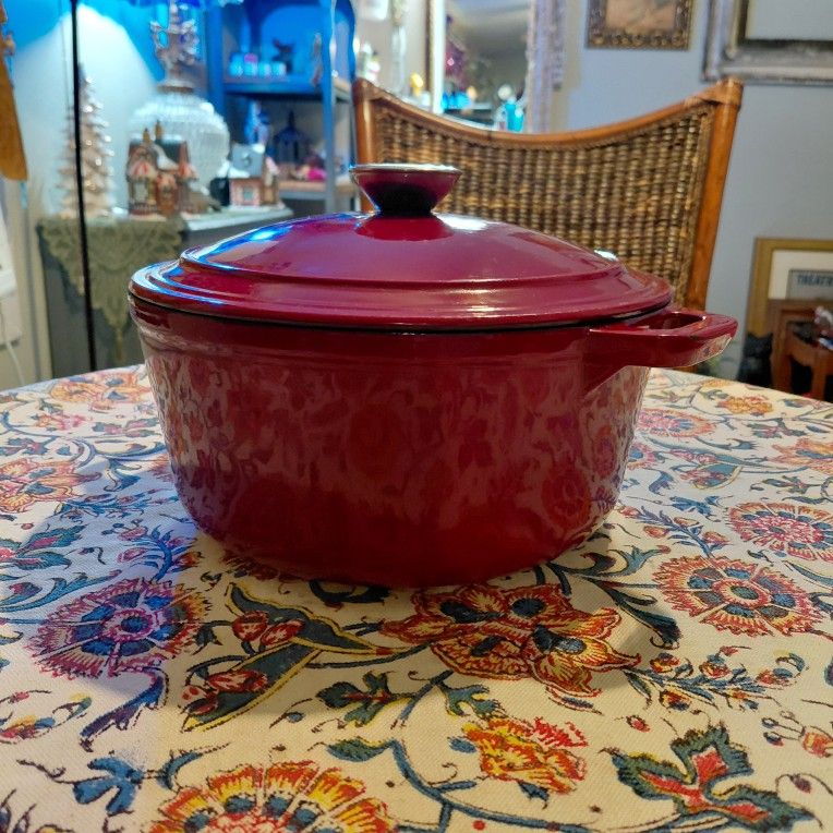 Red Enamel Coated Cast Iron Dutch Oven ( Big )