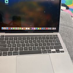 MacBook Pro (13-inch, M2, 2022) 