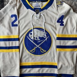 New Dylan COZENS #24 Heritage Classic Sabres Jersey  Large 