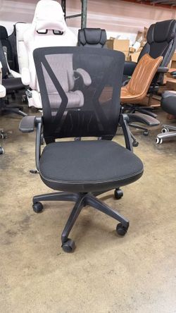 New assembled Ergonomic Comfy Office Chair Swivel Home Desk Chair Comfortable Mesh Black Modern Office Desk Chair Flip Up Arms Computer Chair with Lum