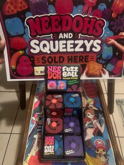 NeeDoh Fuzz Ball Flower Power Squeeze Toys