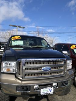 LOW MILES! 2005 FORD F-350 SUPER DUTY CREW CAB KING RANCH 4DR 6 3/4 FT