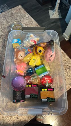Box 4 bundle squishy