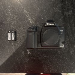 Canon EOS 3 - 35mm