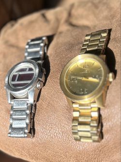 Nixon Unit SS watch / Nixon Corporal SS watch