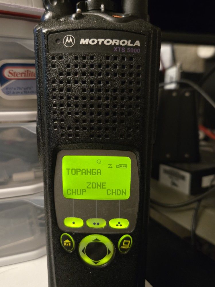 Motorola XTS 5000■モトローラ SWAT LAPD Motorola XTS 5000□モトローラ SWAT LAPD - メルカリ