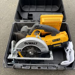 Dewalt DC300 36 Volt 7-1/4" Cordless Circular Saw 
