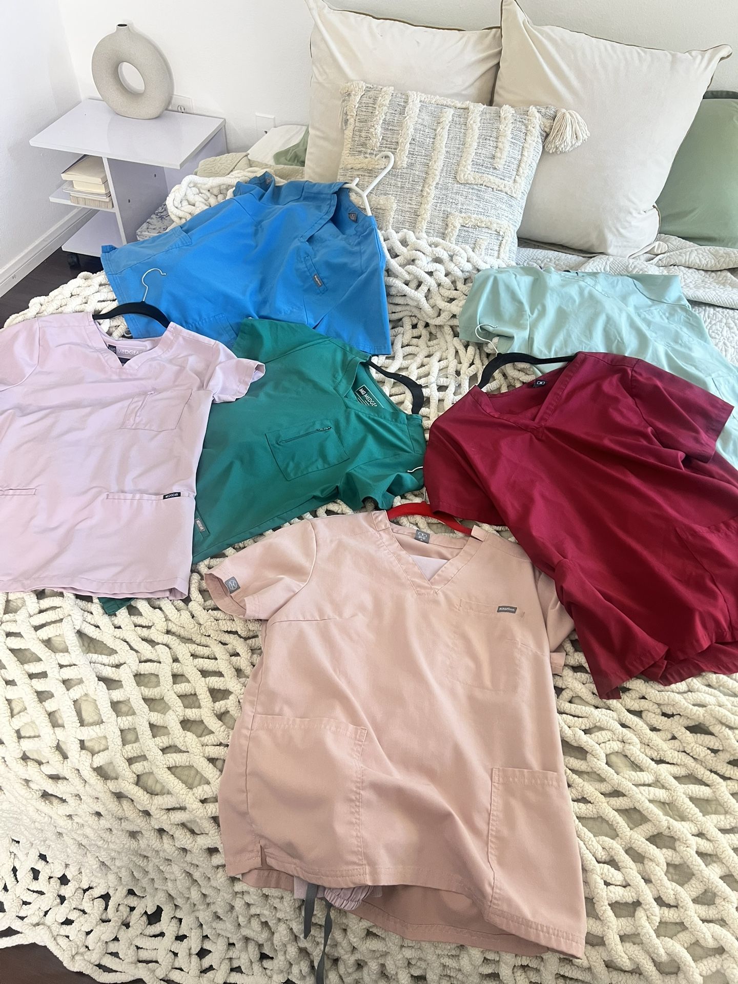 Medical Scrubs Uniform Sets