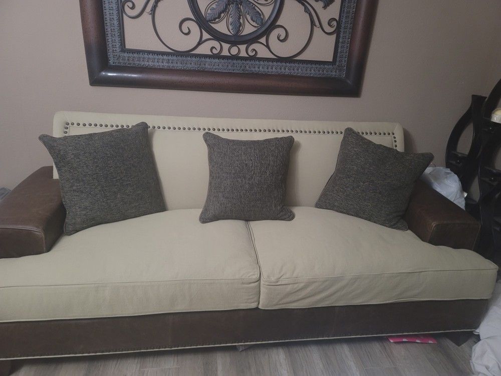 Like New. Sofa Set. $450. Firm Excellent Condition