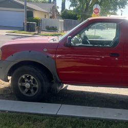 2003 Nissan Frontier XE-V6 4x4 Crew Cab - $4,800 OBO