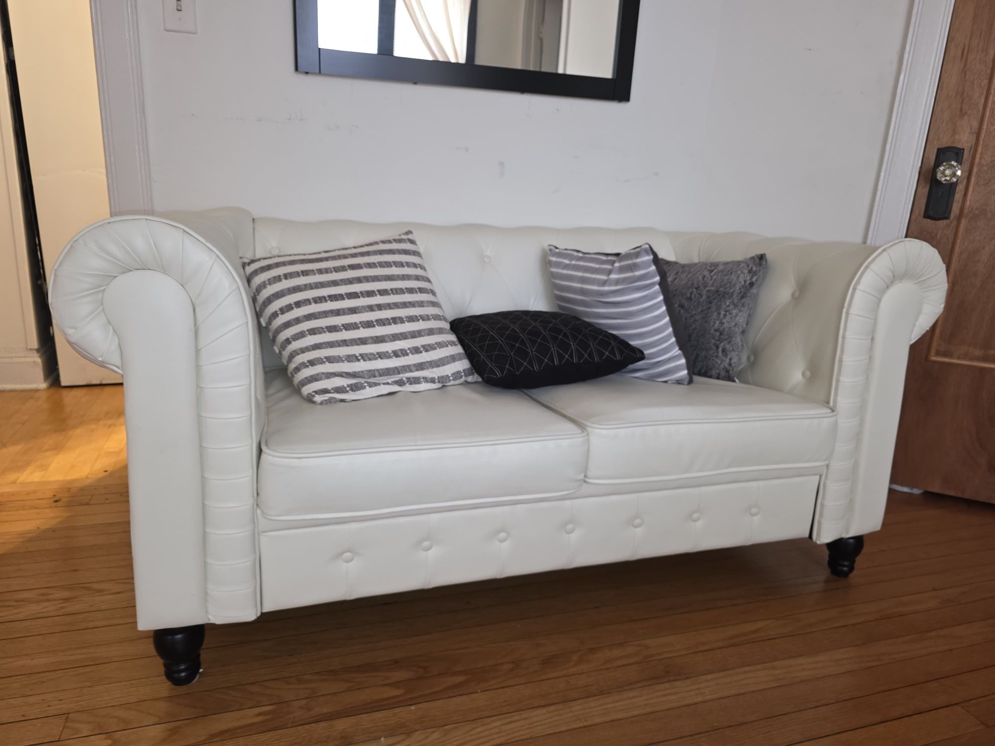 White Chesterfield Loveseat – Excellent Condition, $180 OBO