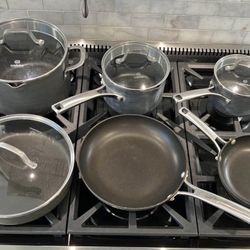 Set Of Nonstick Calphalon Pots And Pans