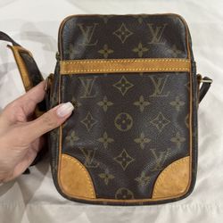 LV Monogram Danube Vintage