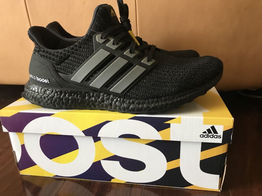 Adidas ultraboost 4.0 5th year anniversary sz. 10 custom black boost