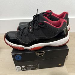 Air Jordan 11 Retro Low Bred 2015 Sz 9.5