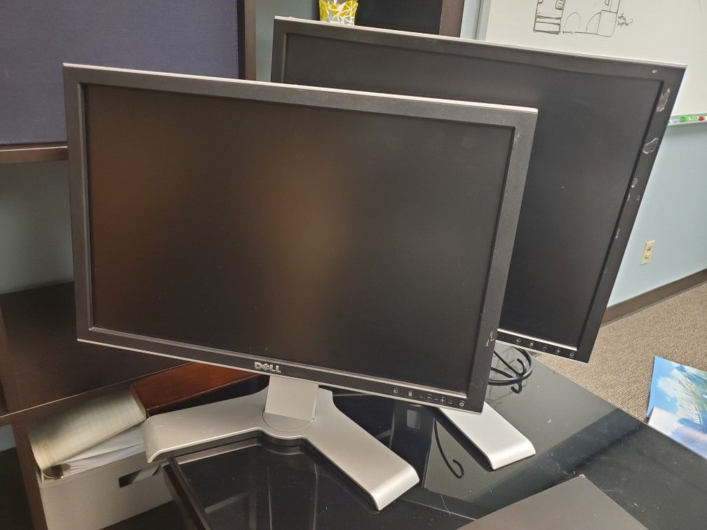 Dell Monitors : 40 Each : (2x Of 2009WT)