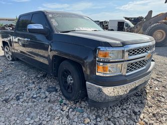 2014 Chevy Silverado 1500 4.3L v6 motor for parts vendo partes