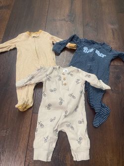 Lot of 3 boys sleepers size 3 months by little planet #10