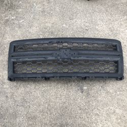Chevy Silverado Grill 