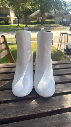 White Ankle Boots with Side Zipper