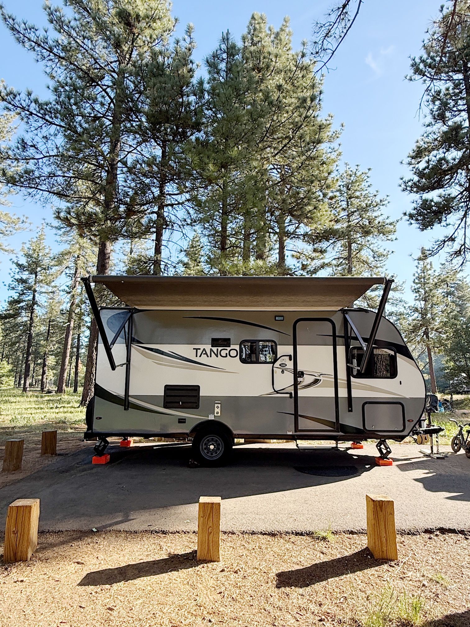 2018 Pacific Coachworks Tango Mini Lite 16BB