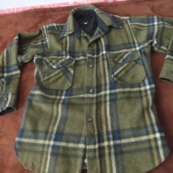 vintage unbranded heavy wool shirt plaid button up made in spain S