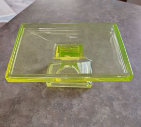 Clarks Teaberry Gum display