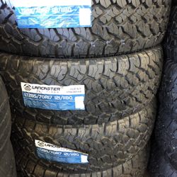 SET OF FOUR NEW TIRES LT 285/70 R17
