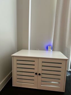 Litter Box Enclosure