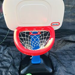 Little tykes Easy Score basketball hoop practically new! with Fluorescent ball...