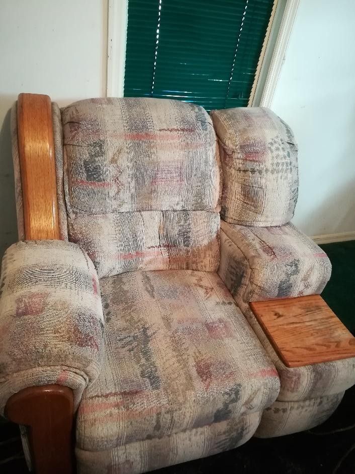 FREE 5-Piece Sectional / 3 Recliners / Sofa Sleeper.