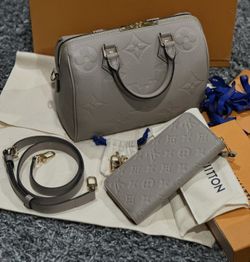 Authentic Louis Vuitton Speedy Bandouliere 25