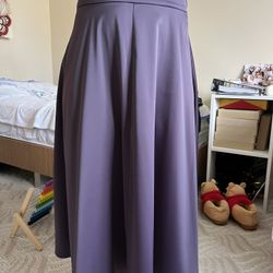 Clad-length Satin Skirt  Size S