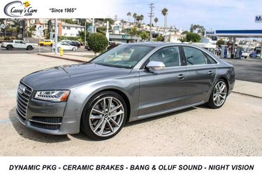 2016 Audi S8