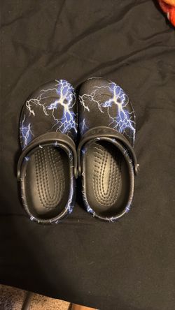 Lighting Crocs