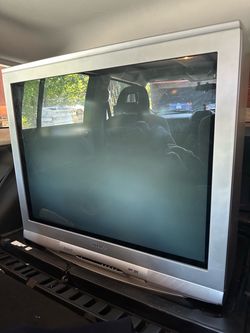 Sharp CRT 32 inches