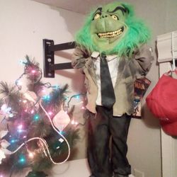 YOURE A MEAN ONE......