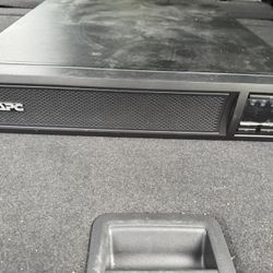 APC SMT3000RM2UC Smart-UPS 3000VA LCD RM 2U 120V with SmartConnect, Energy Star, 2880 VA/2700 W, 2.80 Minute Backup Time
