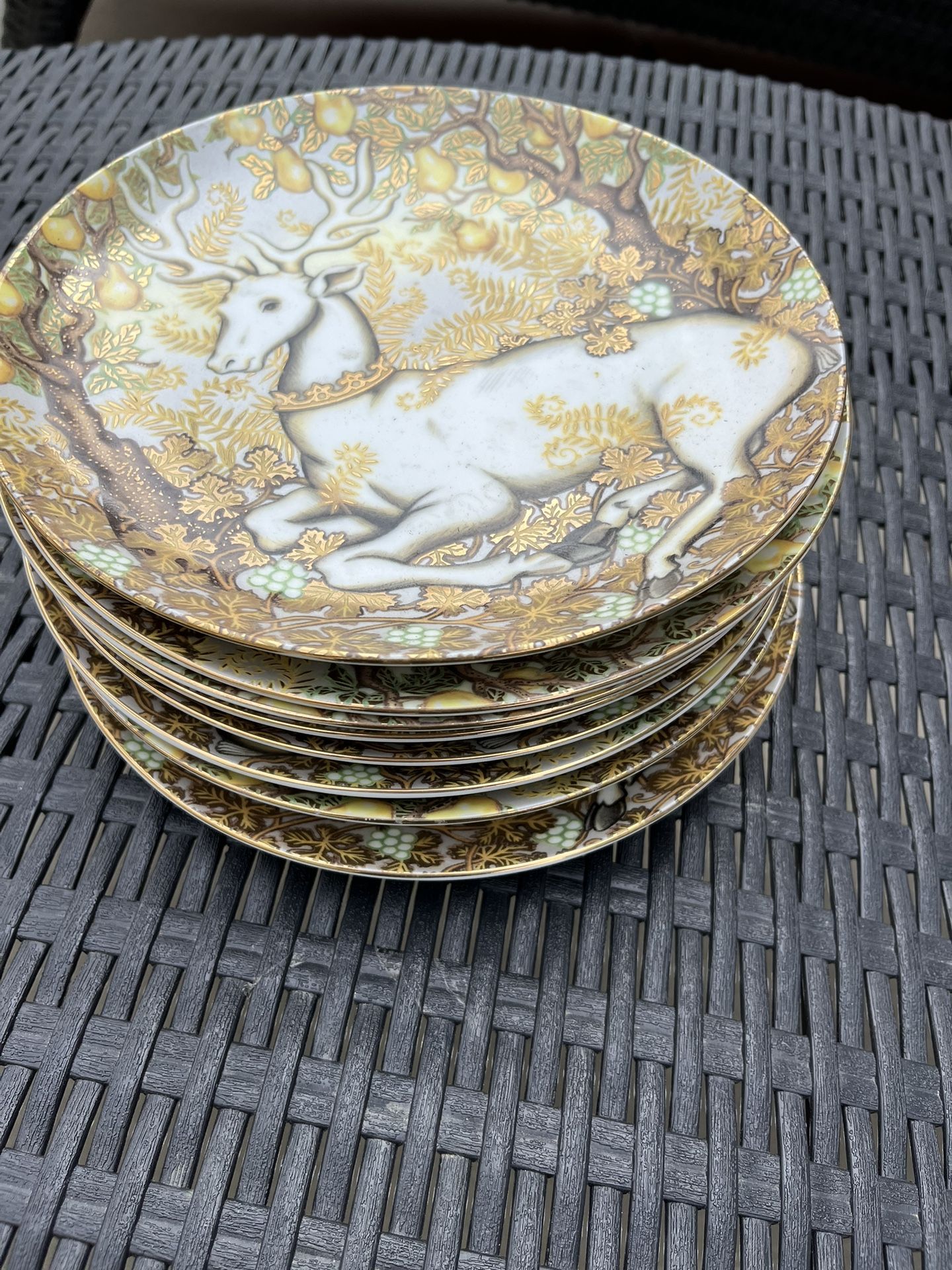 8 Inch Desert plates (8 Count)