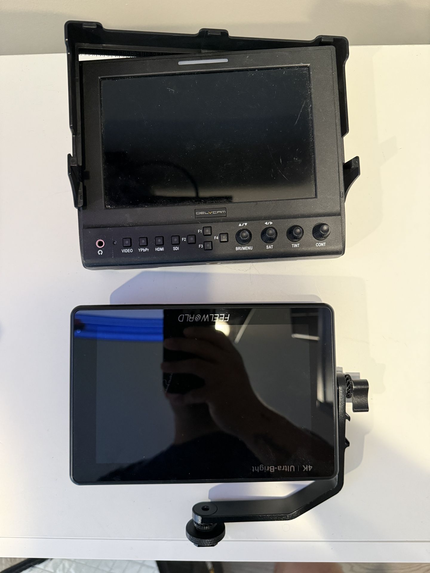 Dual Field Monitors: Delvcam + FeelWorld Bundle