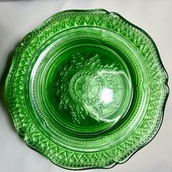 Set of 8 Depression Glass Green Patrician/Spoke 9.25” Luncheon Plates