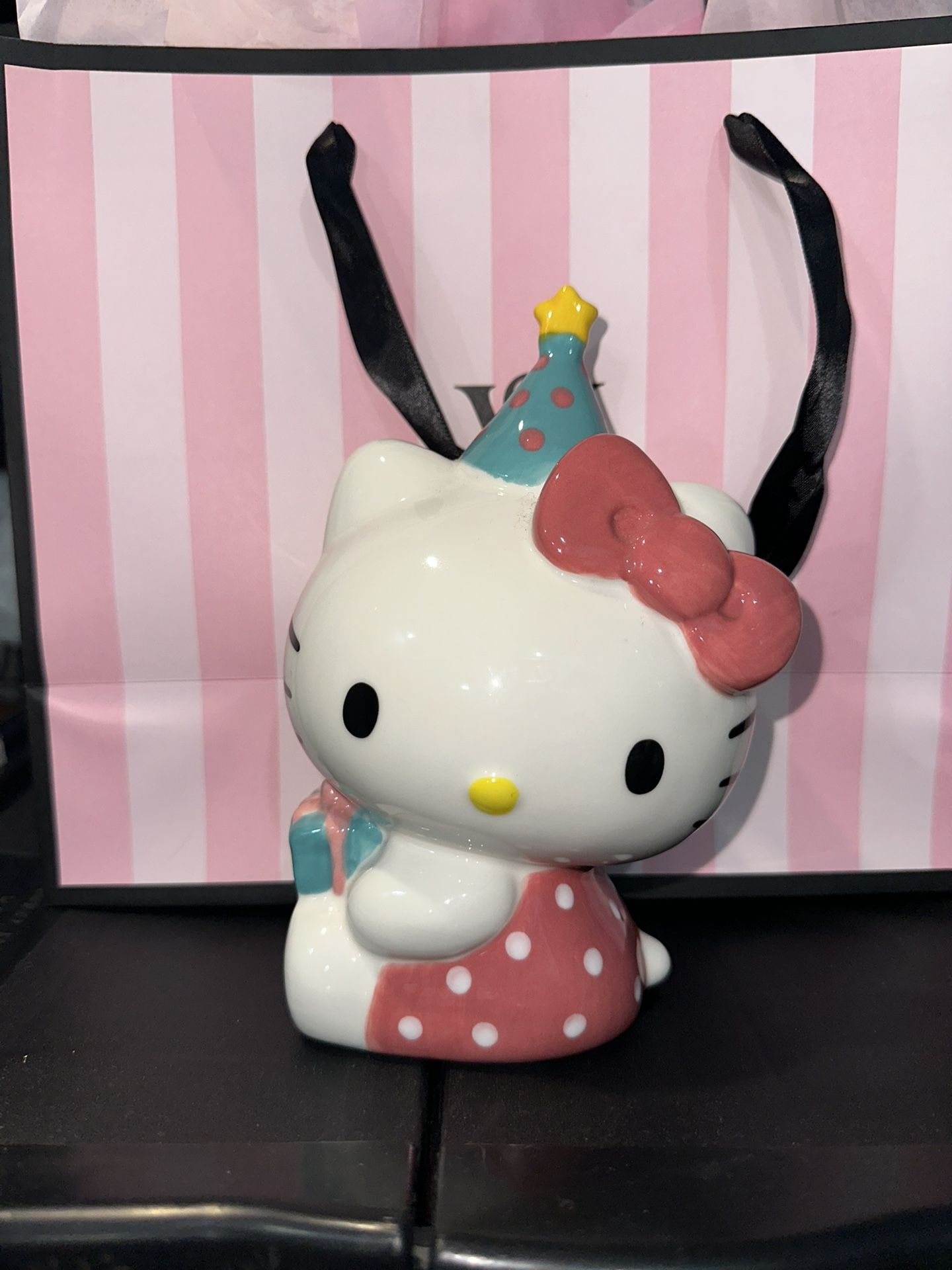 Hello Kitty Birthday Ceramic