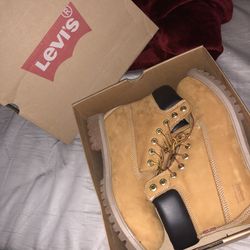 Levi Boots Sz9.5